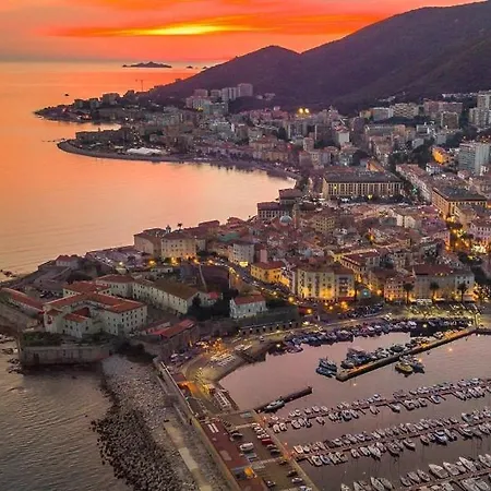 Charmant Studio En Pleine Ville Ajaccio (Corsica)